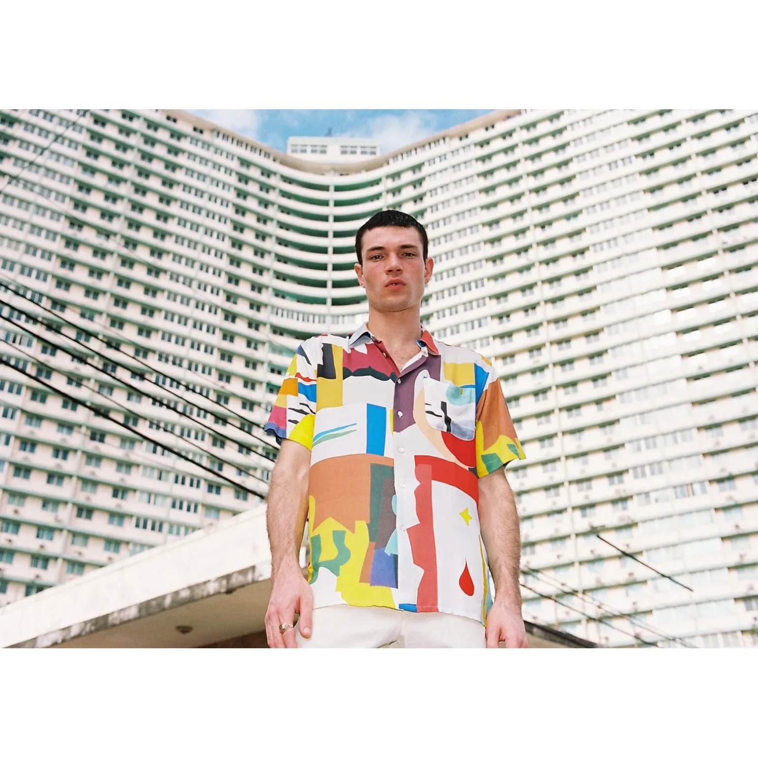 CHEMISE HAWAÏENNE ABSTRACT